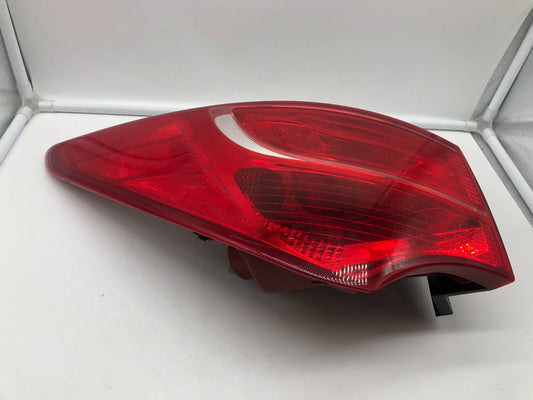 2013-2016 Hyundai Santa Fe Driver Tail Light Taillight OEM B01B41034