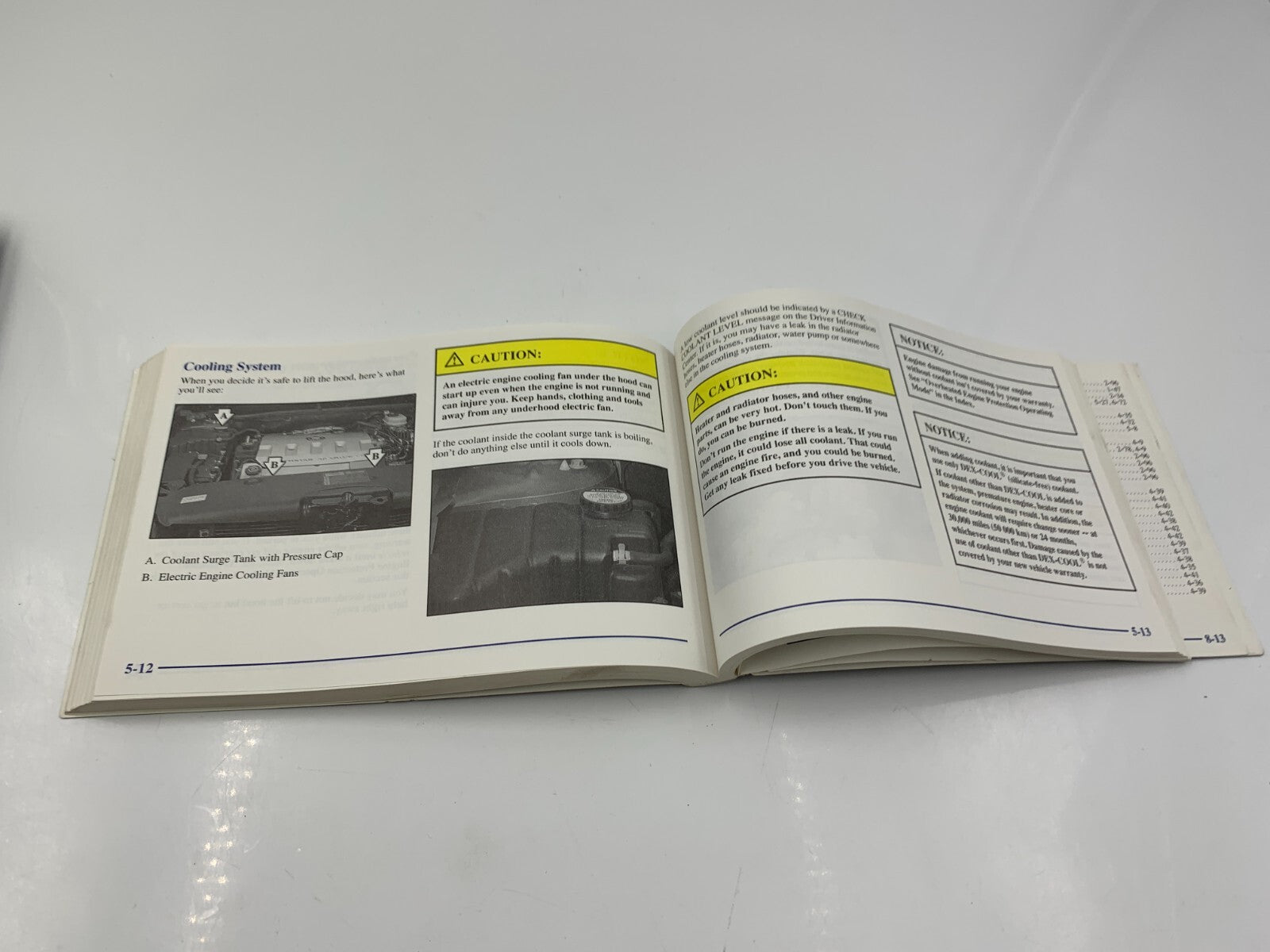 2000 Cadillac Deville Owners Manual with Case OEM E01B44083