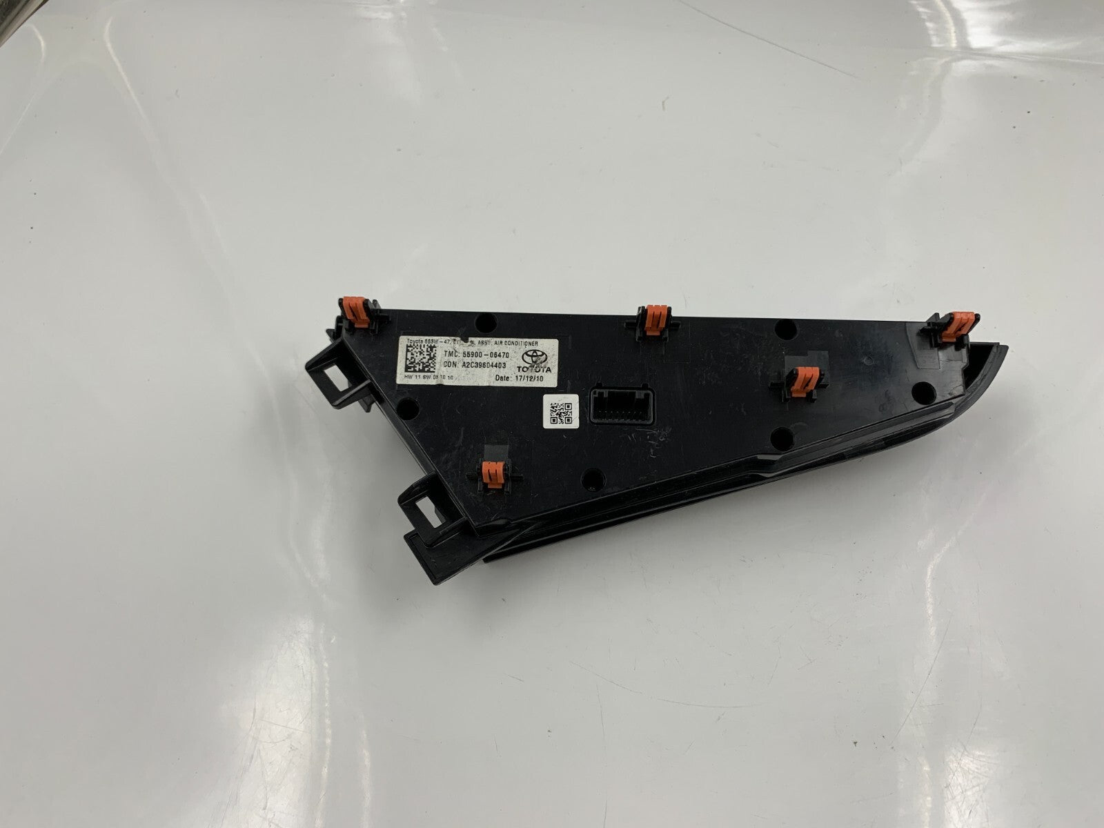 2018-2023 Toyota Camry AC Heater Climate Control Unit OEM D01B37007