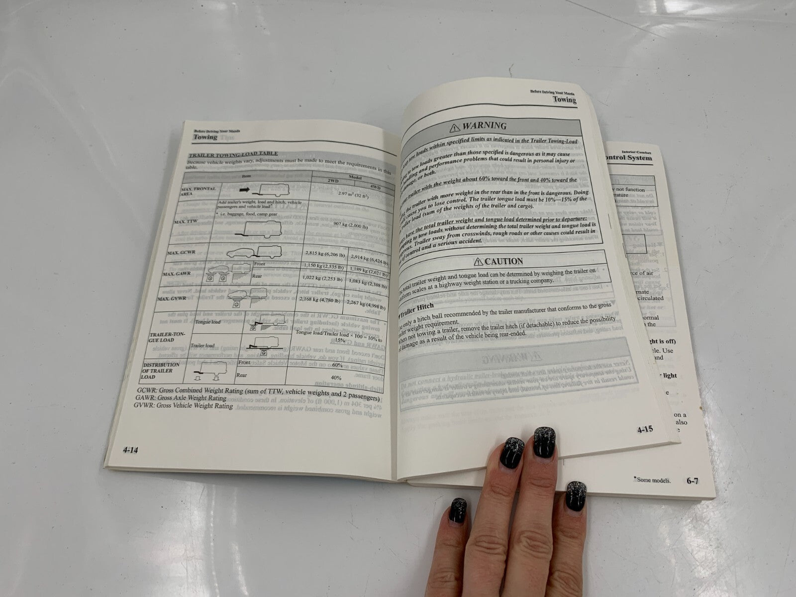 2007 Mazda CX-7 CX7 Owners Manual Set with Case OEM C04B14032