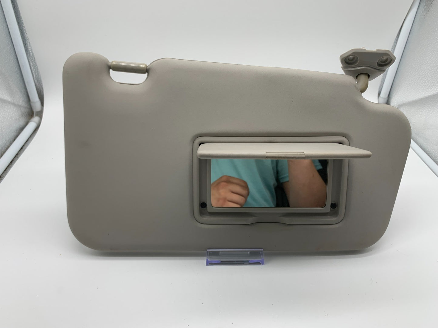 2011-2013 Nissan Juke Passenger Sun Visor Gray OEM B01B54007