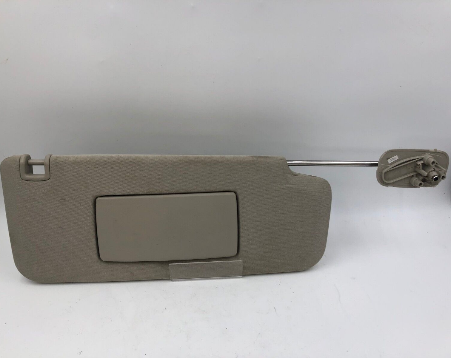 2007-2013 Chevrolet Silverado 1500 Passenger Sun Visor OEM D04B64006