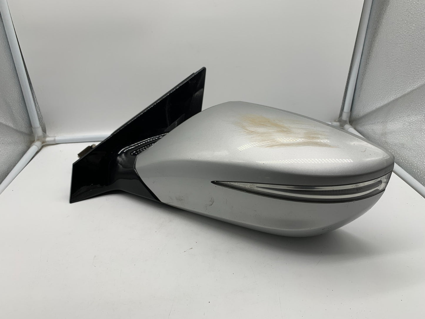 2012-2013 Hyundai Azera Driver Side View Power Door Mirror Silver OEM B04B23026