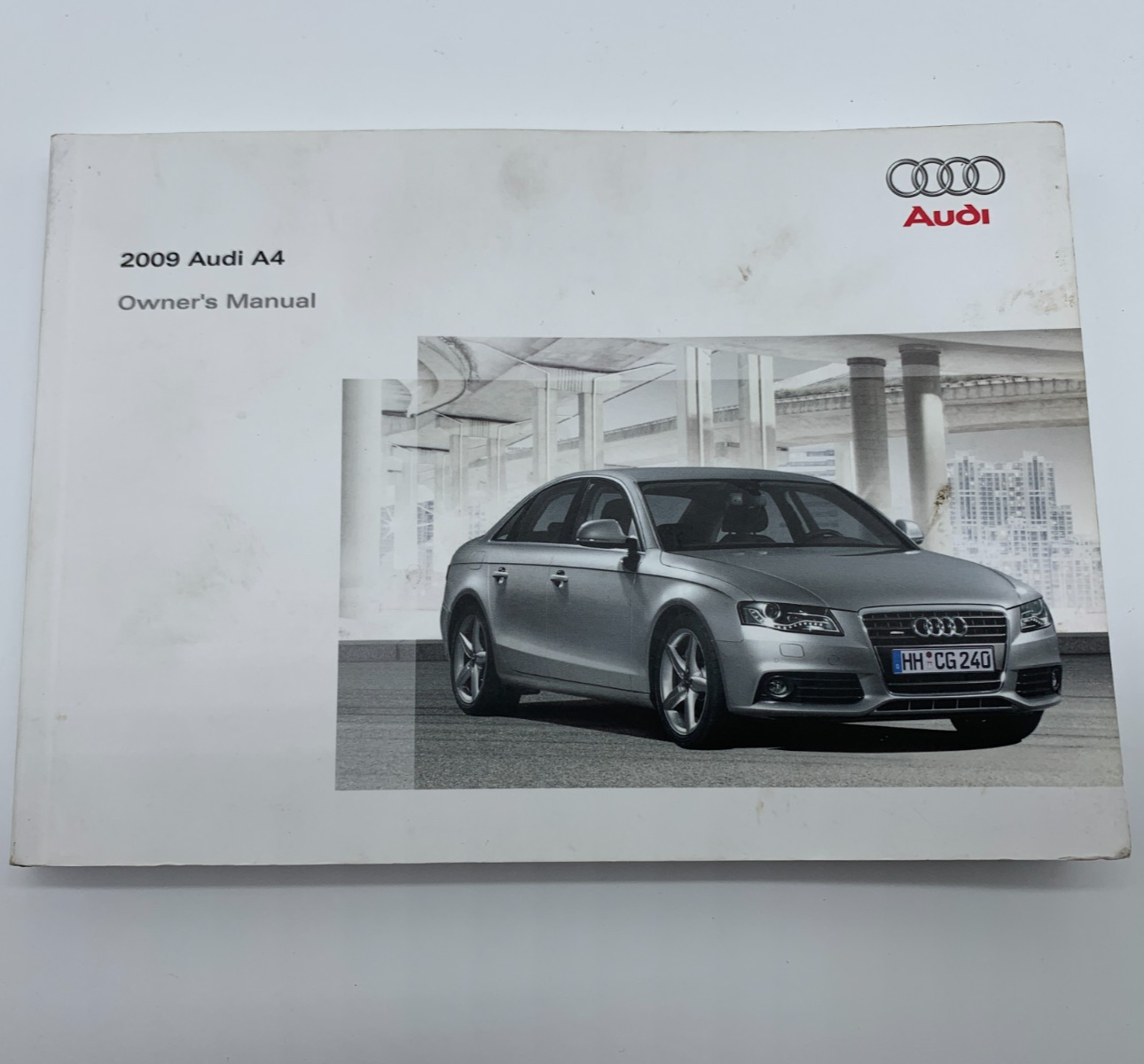 2009 Audi A4 Sedan Owners Manual OEM B01B48046