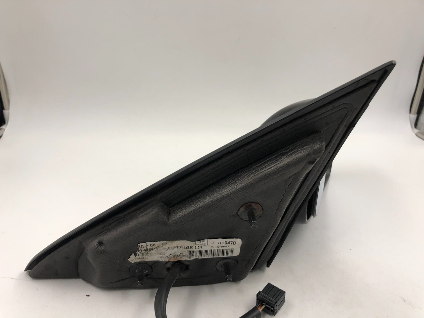 2004-2005 Chrysler Pacifica Passenger Side View Power Door Mirror Blk A01B39036