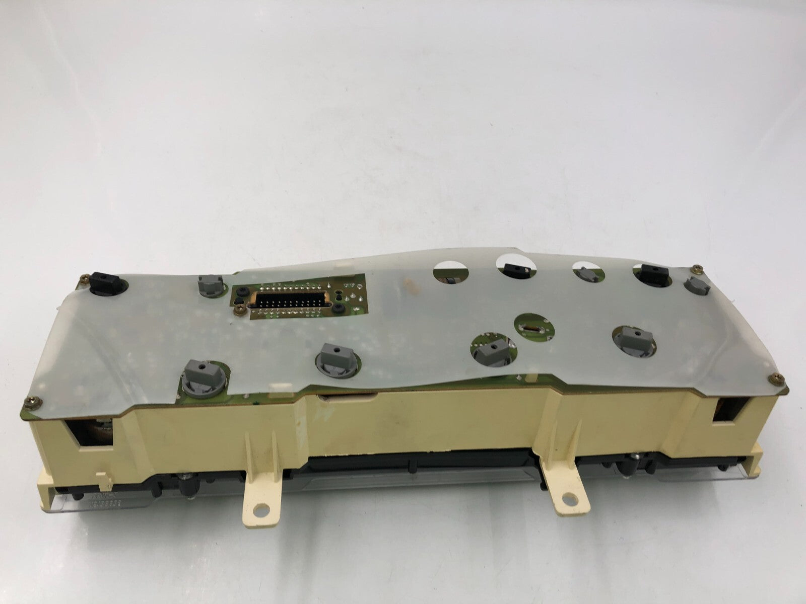 2000-2002 Saturn L Series Speedometer Instrument Cluster 102,473 Miles A02B10022