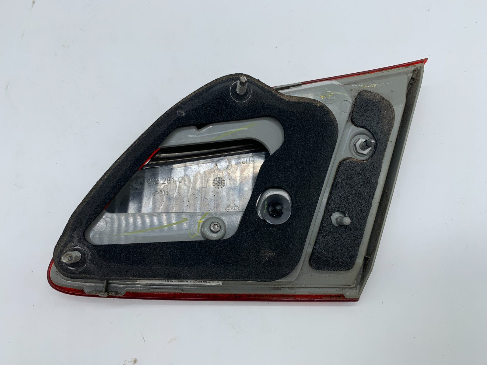 2016-2019 Nissan Sentra Driver Inner Trunk Lid Tail Light OEM D02B70014