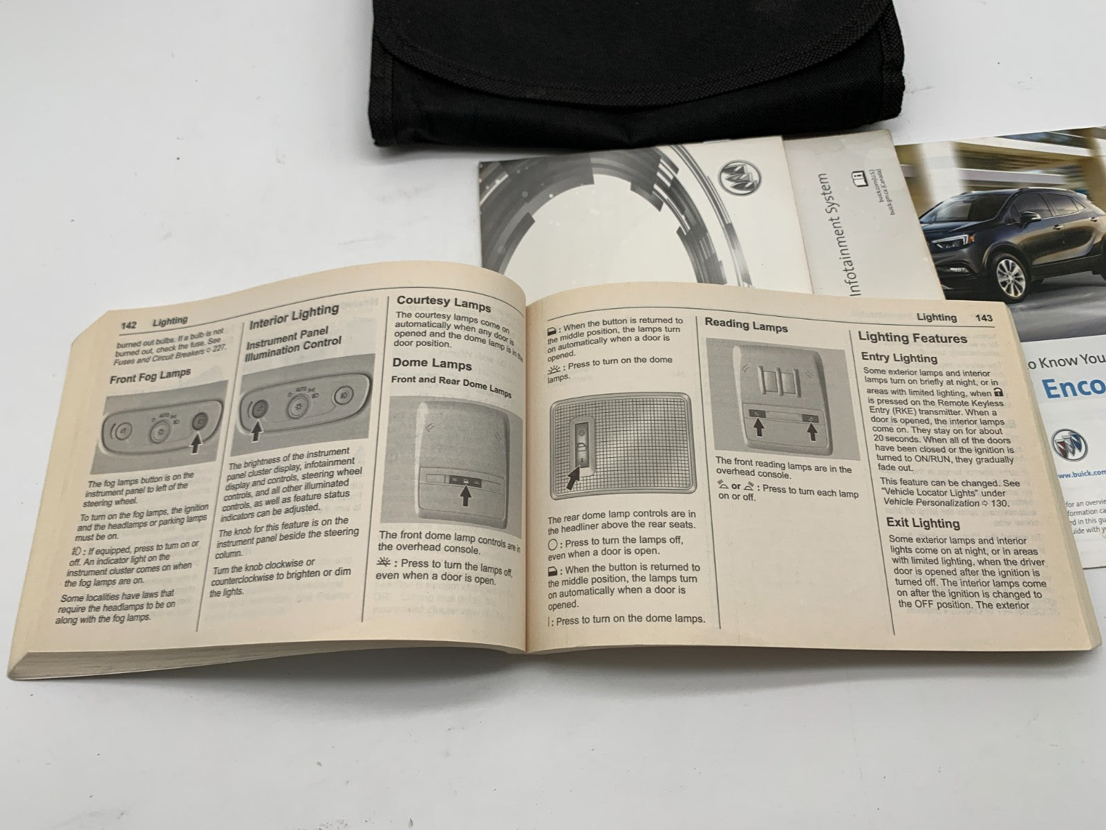 2017 Buick Encore Owners Manual Set OEM B04B25014