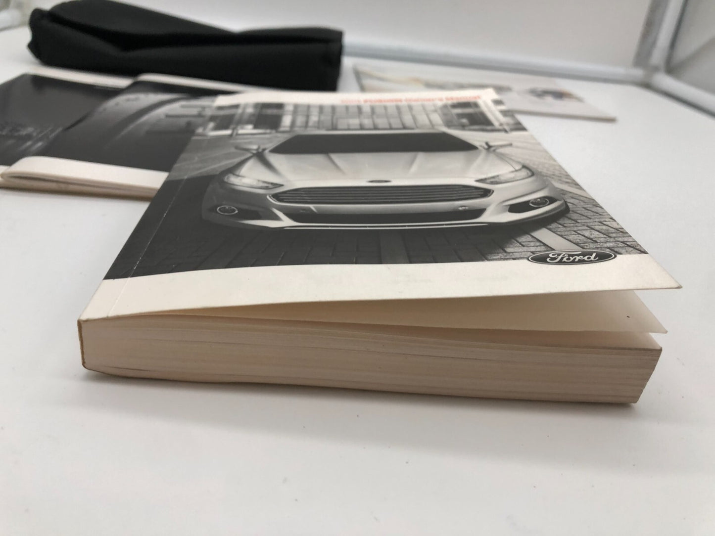 2015 Ford Fusion Owners Manual Set with Case OEM A02B50001