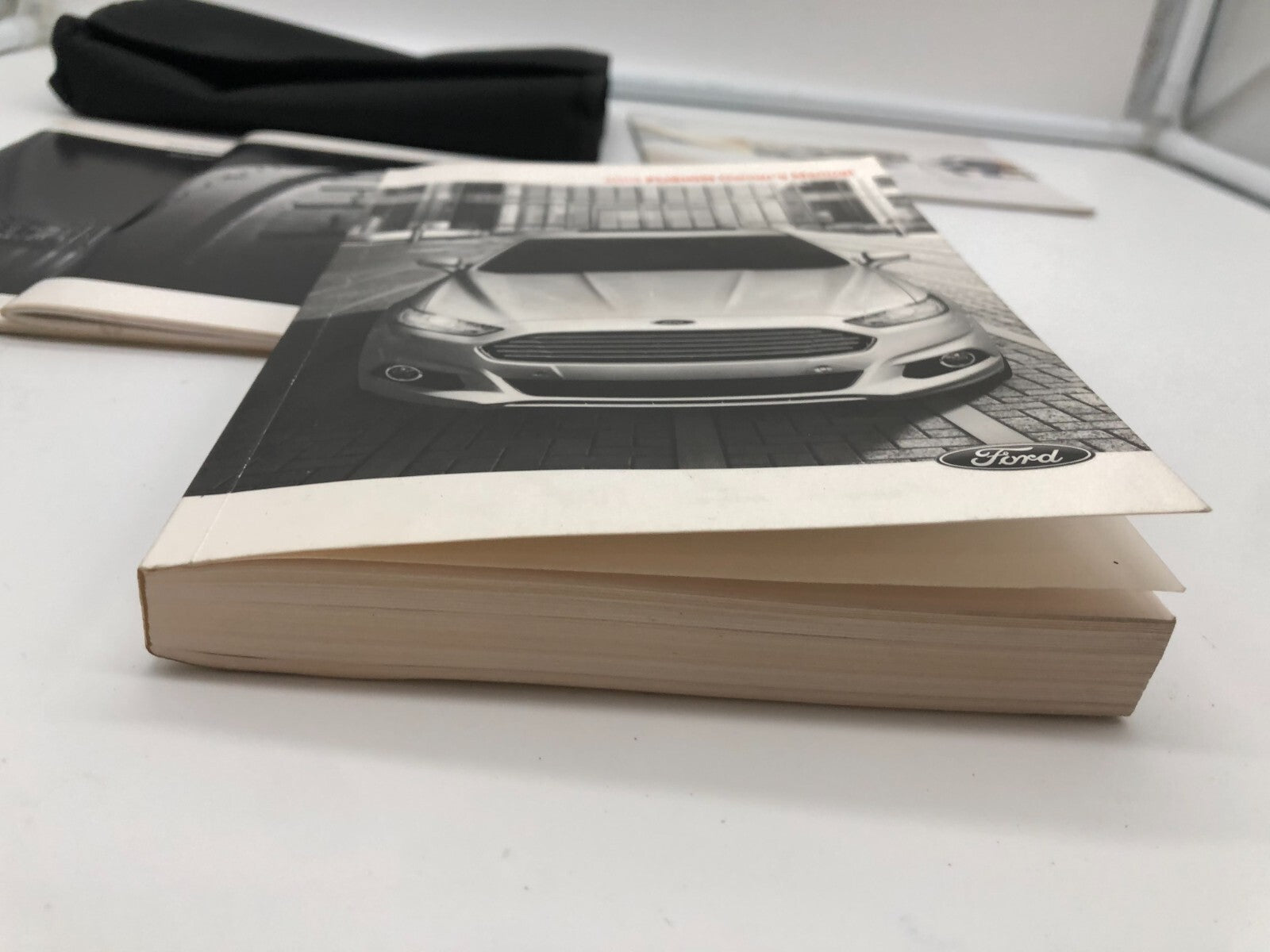 2015 Ford Fusion Owners Manual Set with Case OEM A02B50001