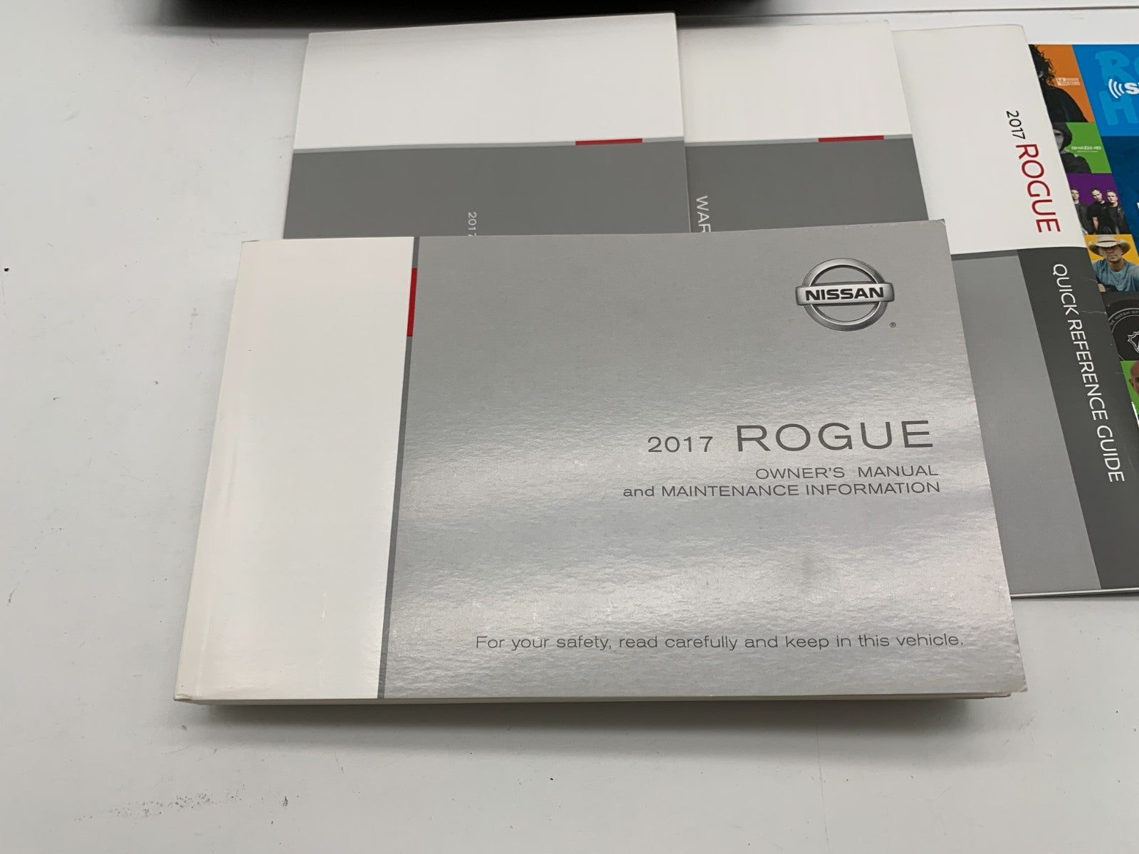 2016 Nissan Rogue Owners Manual Set with Case OEM B04B27013