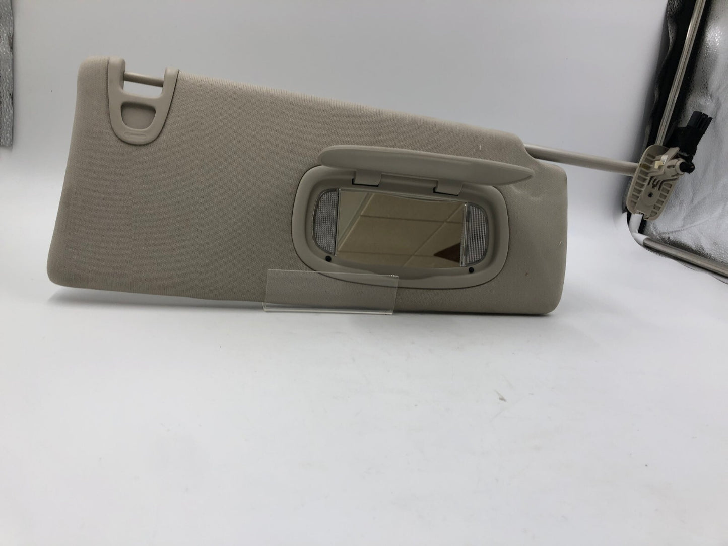 2014-2018 Jeep Grand Cherokee Passenger Sun Visor Gray Illuminated OEM D01B33065