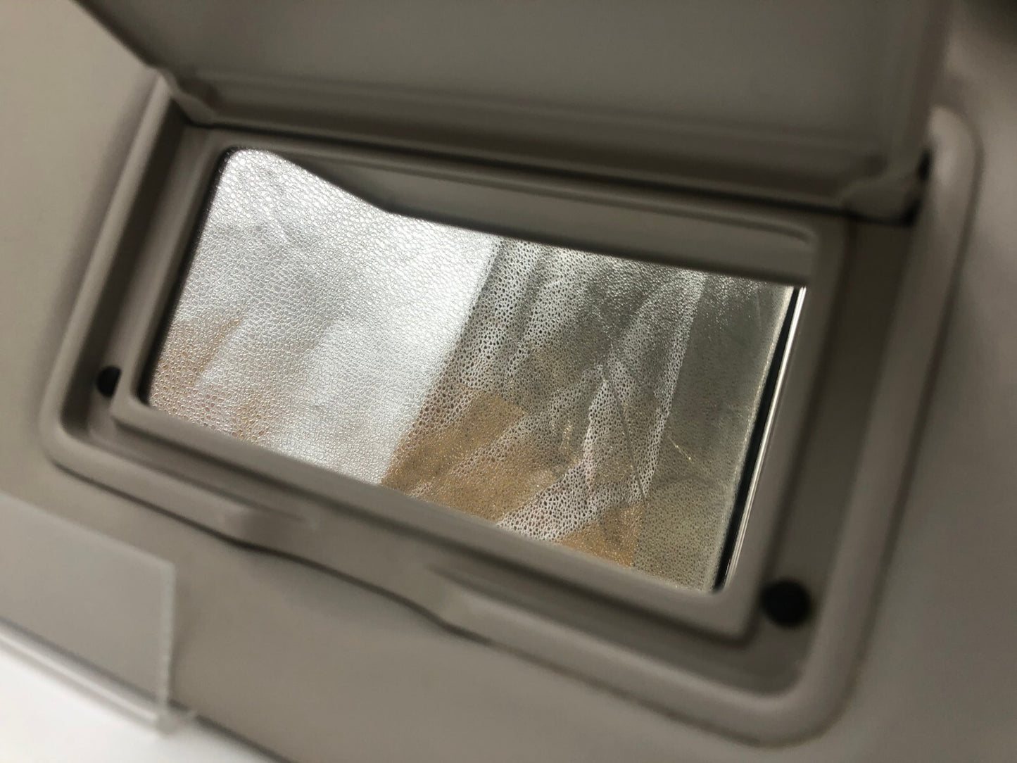 2011-2013 Nissan Juke Passenger Sun Visor Gray OEM E03B25023