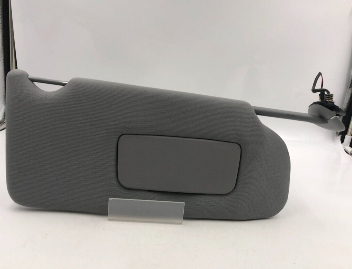 2005-2009 Buick LaCrosse Passenger Sun Visor Gray Illuminated OEM B01B21004