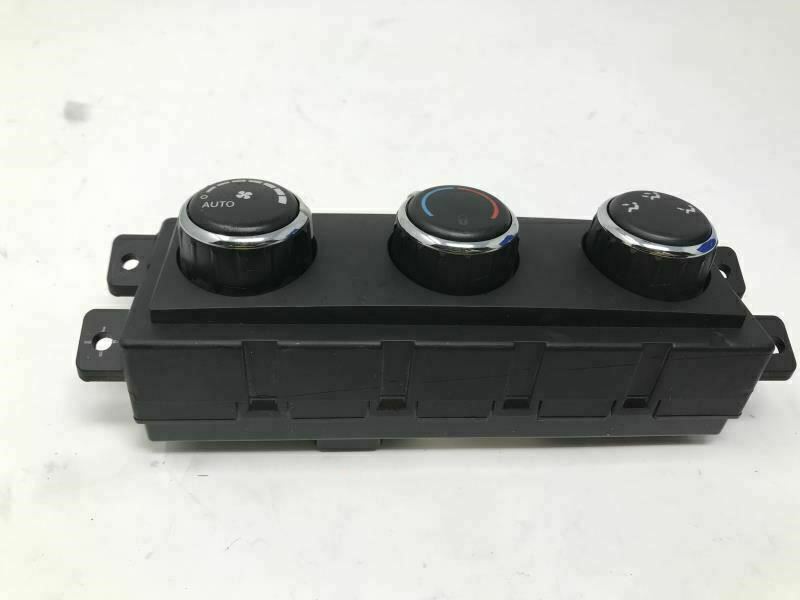 2012-2016 Chrysler Town & Country Rear Climate Control AC Heater OEM D02B20014