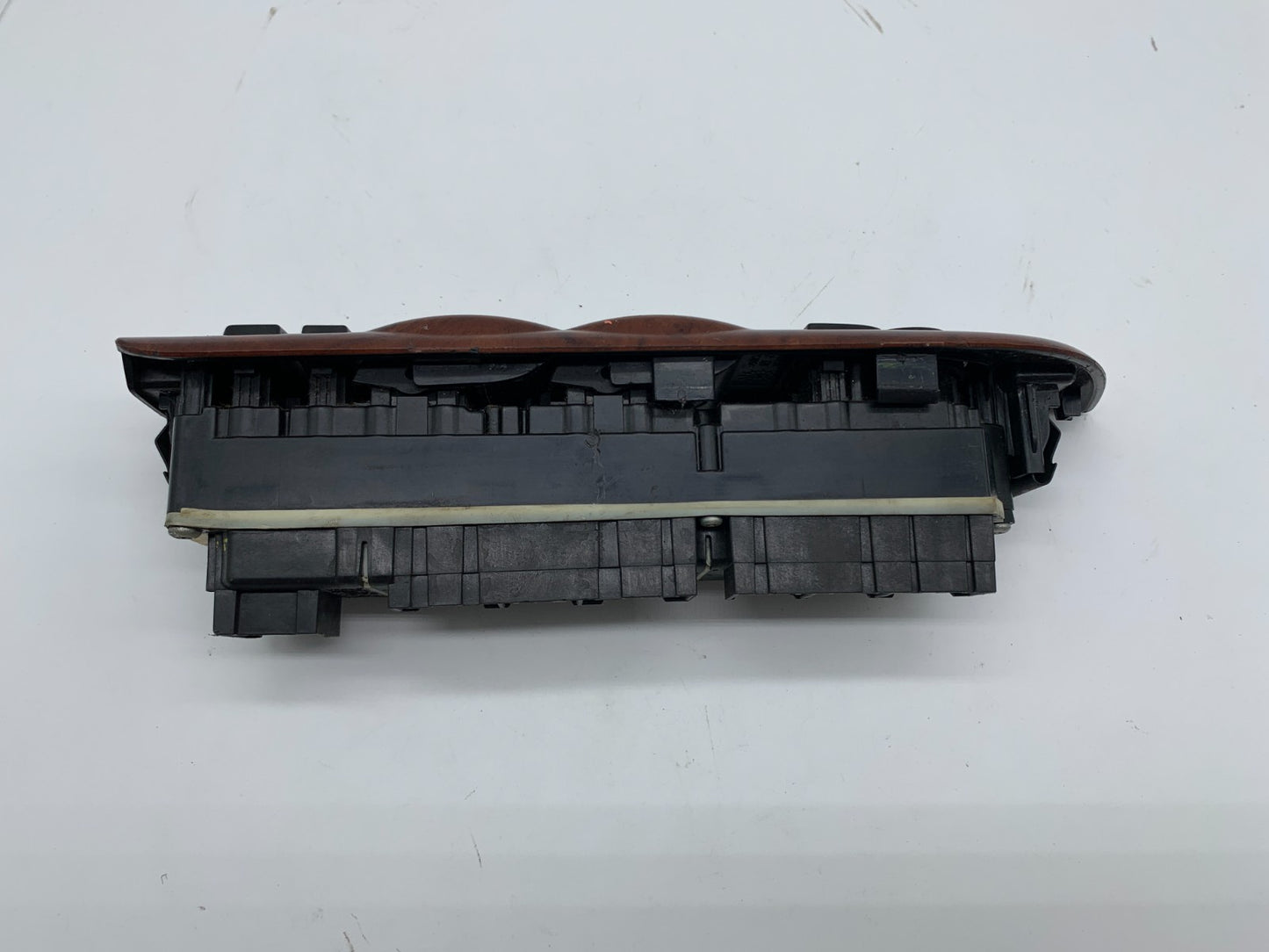 2007-2014 GMC Yukon Master Power Window Switch OEM D02B68013