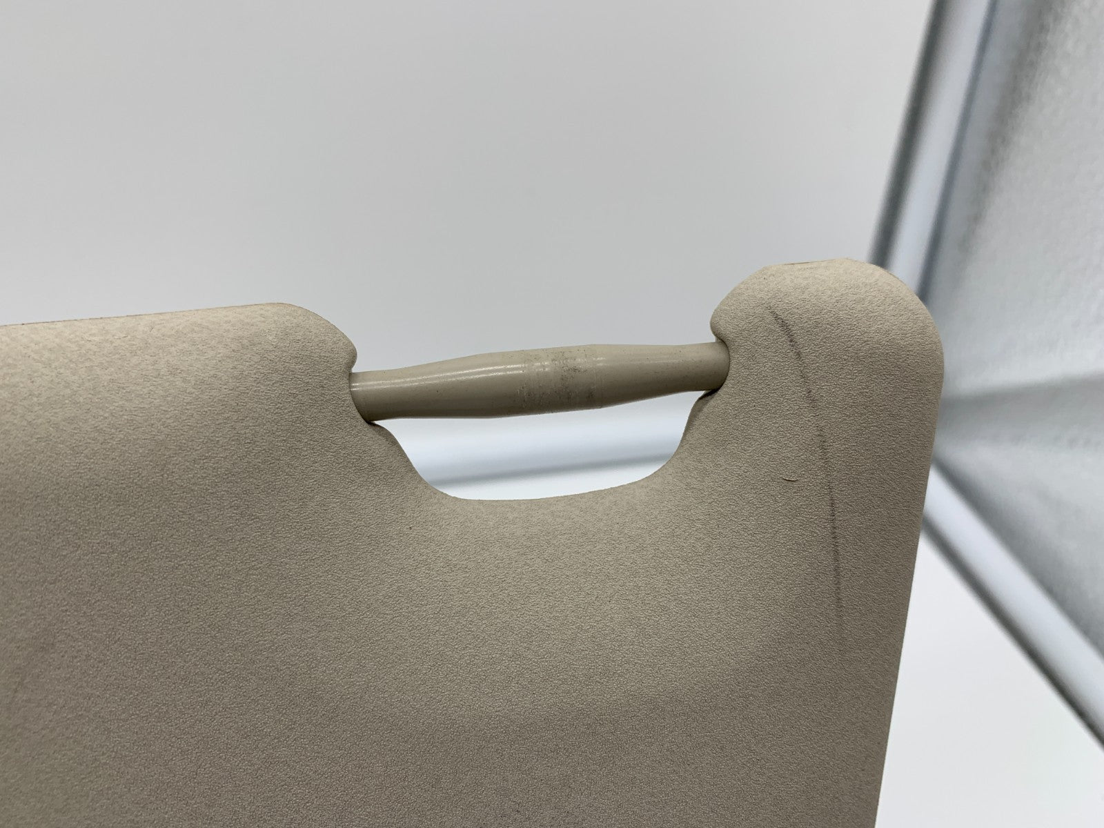 2014-2015 Mitsubishi Outlander Passenger Sun Visor Sunvisor Beige OEM B03B47064