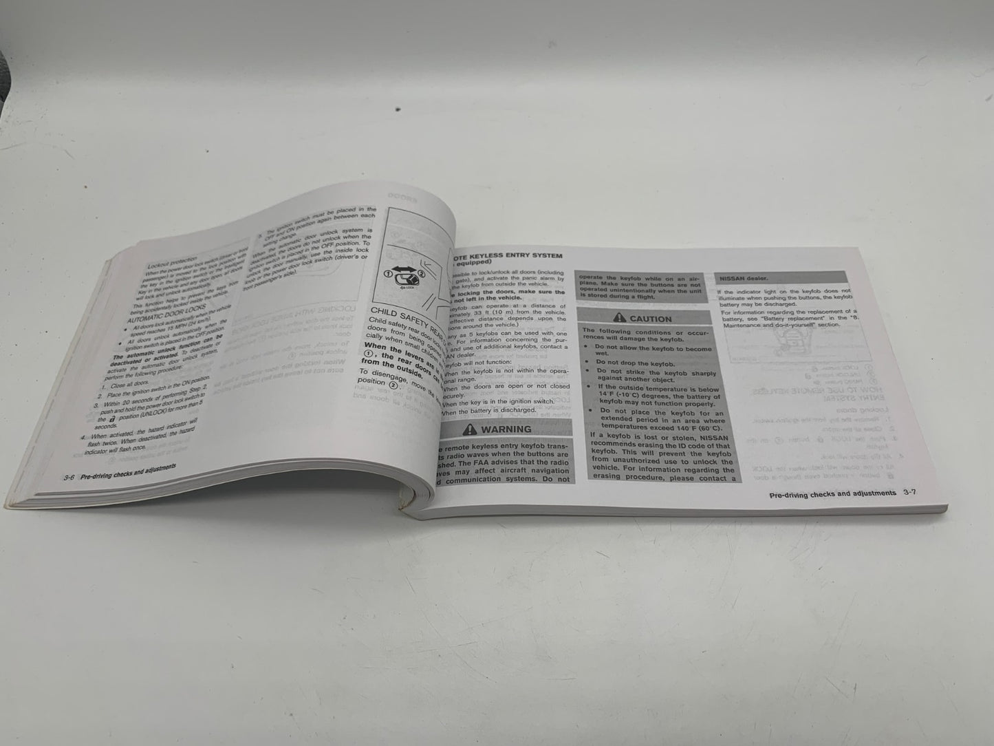 2013 Nissan Rogue Owners Manual Set with Case OEM