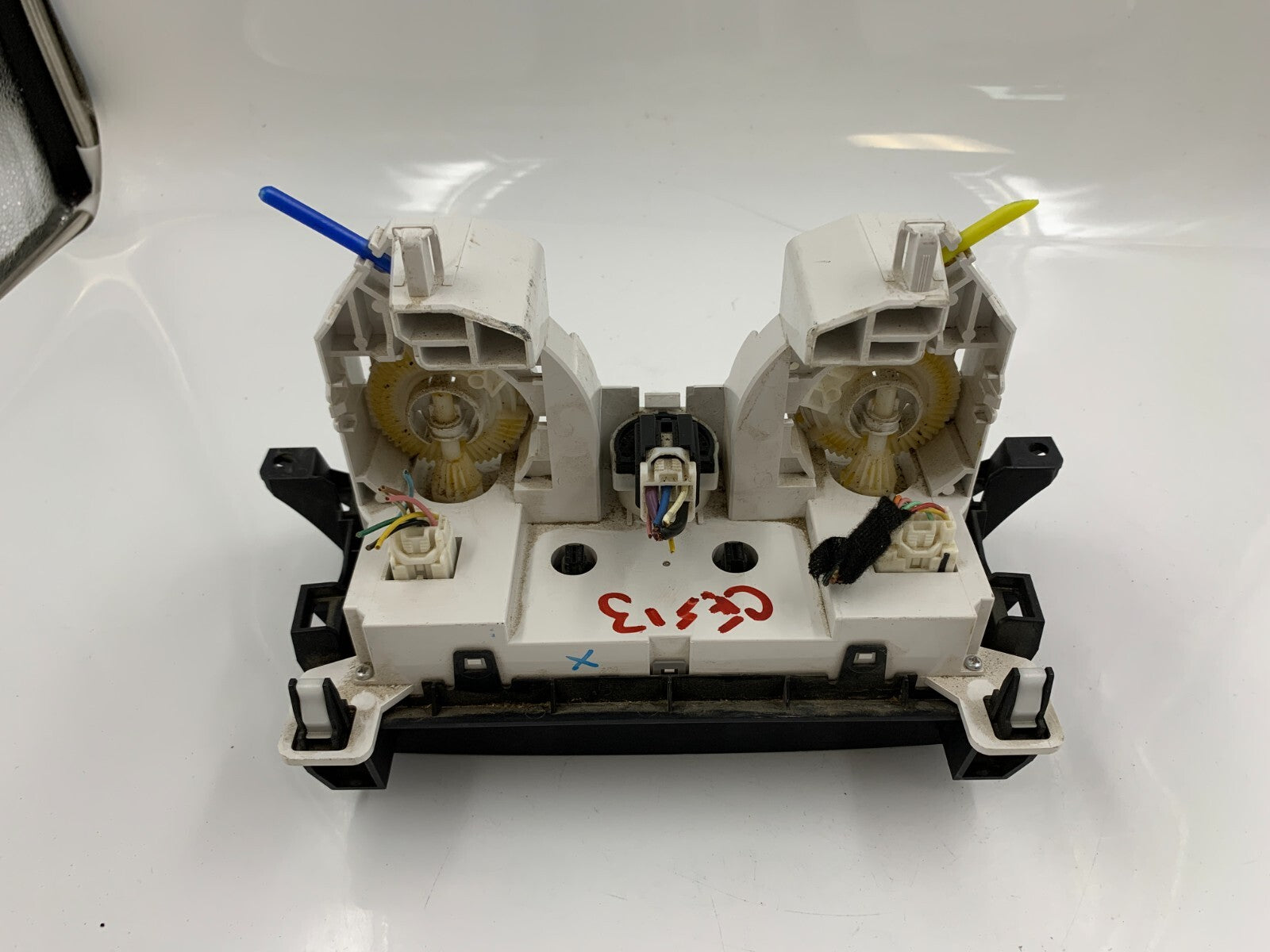 2012-2013 Mazda 3 AC Heater Climate Control Unit OEM D03B23050