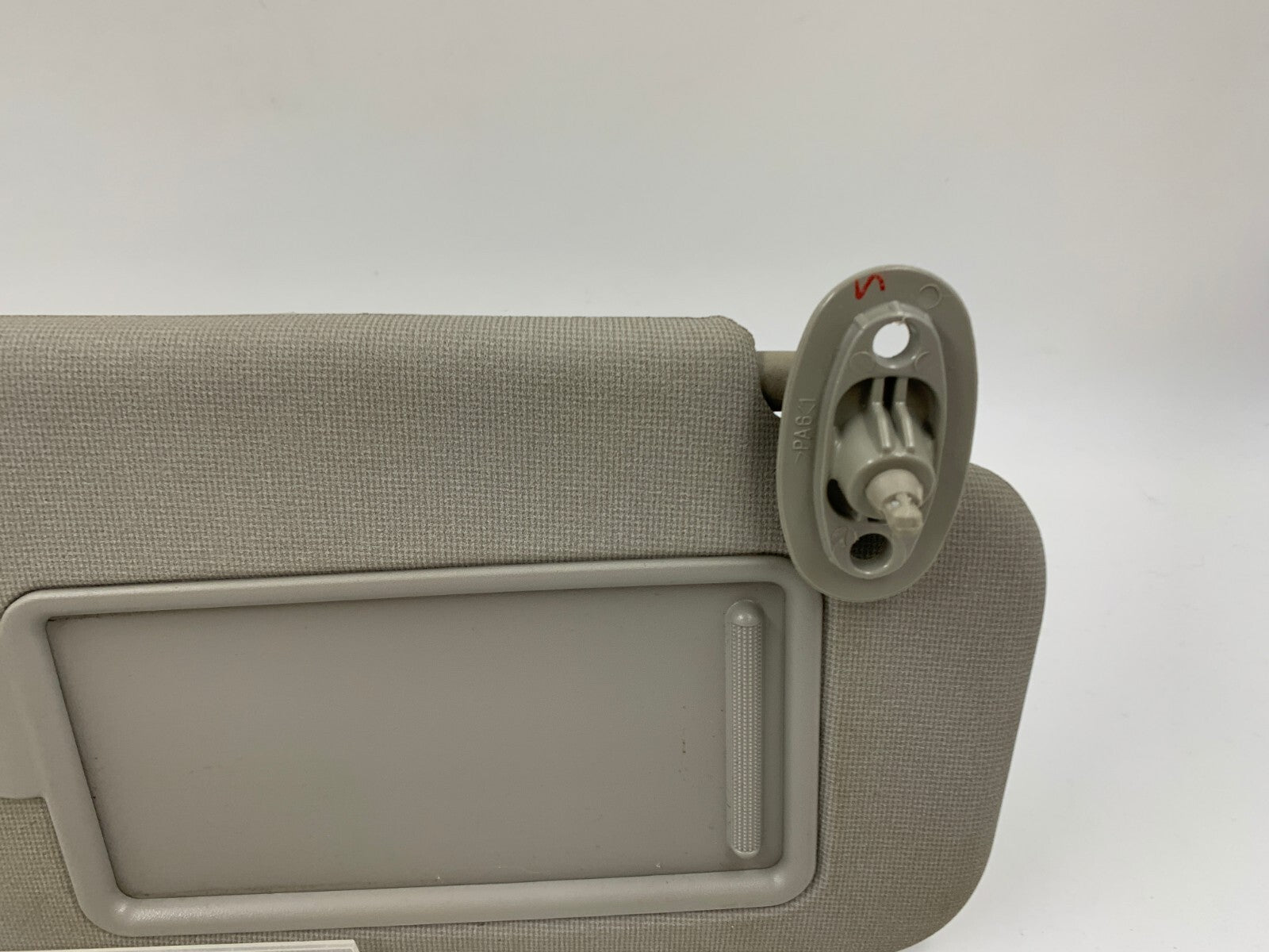 2010-2013 Kia Forte Passenger Sun Visor Gray OEM E03B13060