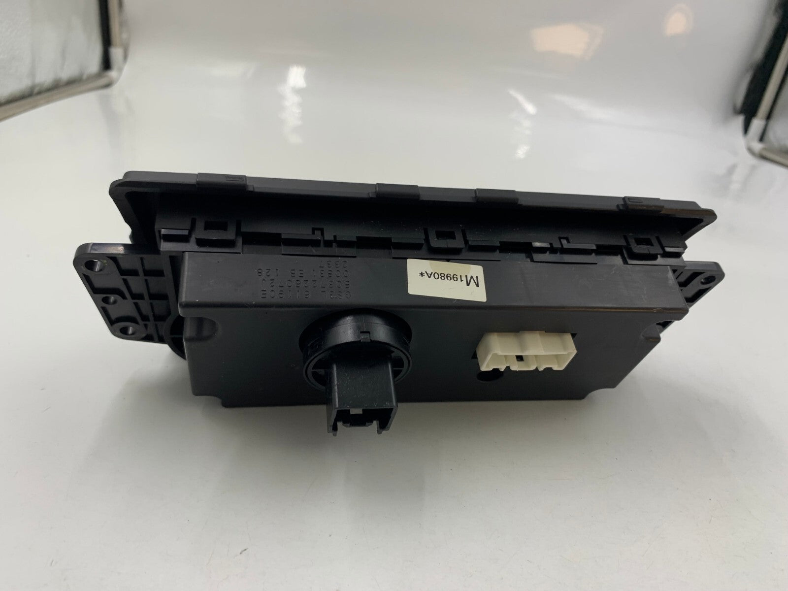 2009-2013 Mazda 6 AC Heater Climate Control Unit OEM B02B39044