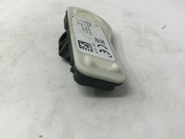 2017 Hyundai Sonata TPMS Sensor Tire Pressure Sensor Genuine OEM E02B20011