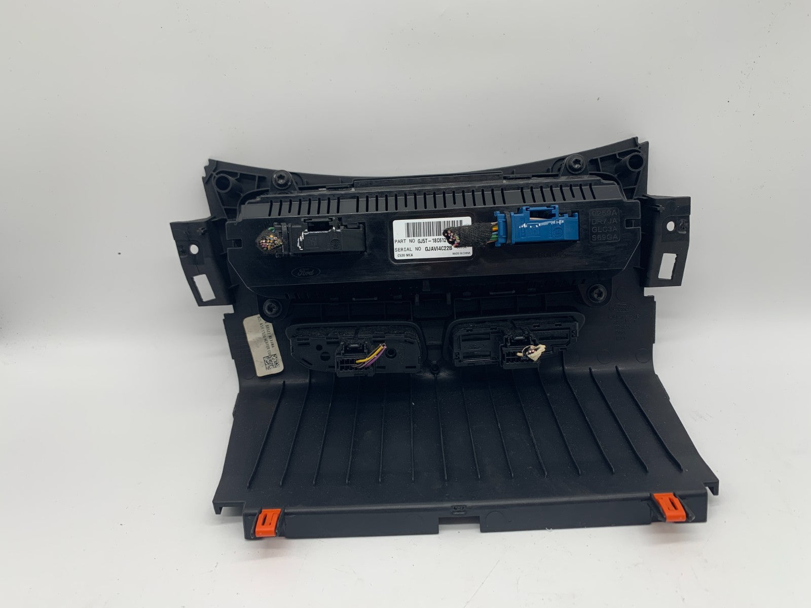 2018-2019 Ford Escape AC Heater Climate Control Unit OEM