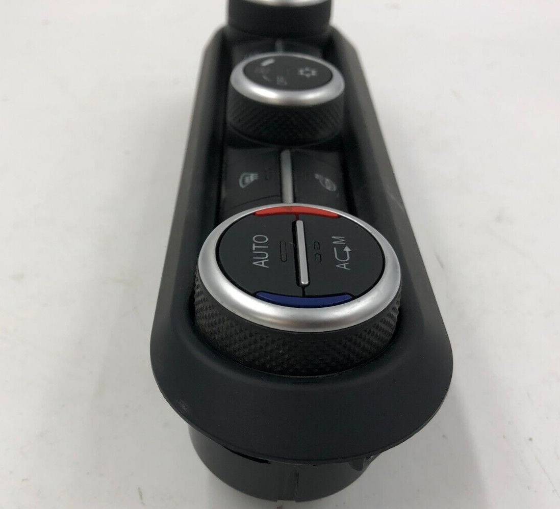2017 Alfa Romeo Giulia AC Heater Climate Control Unit OEM D04B57007
