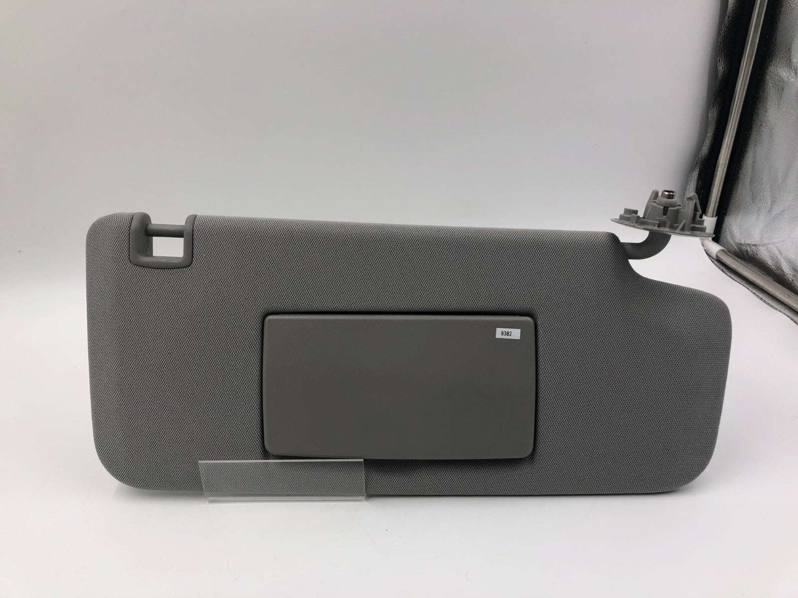2017-2021 Chevrolet Trax Passenger Sun Visor Gray OEM B04B31031