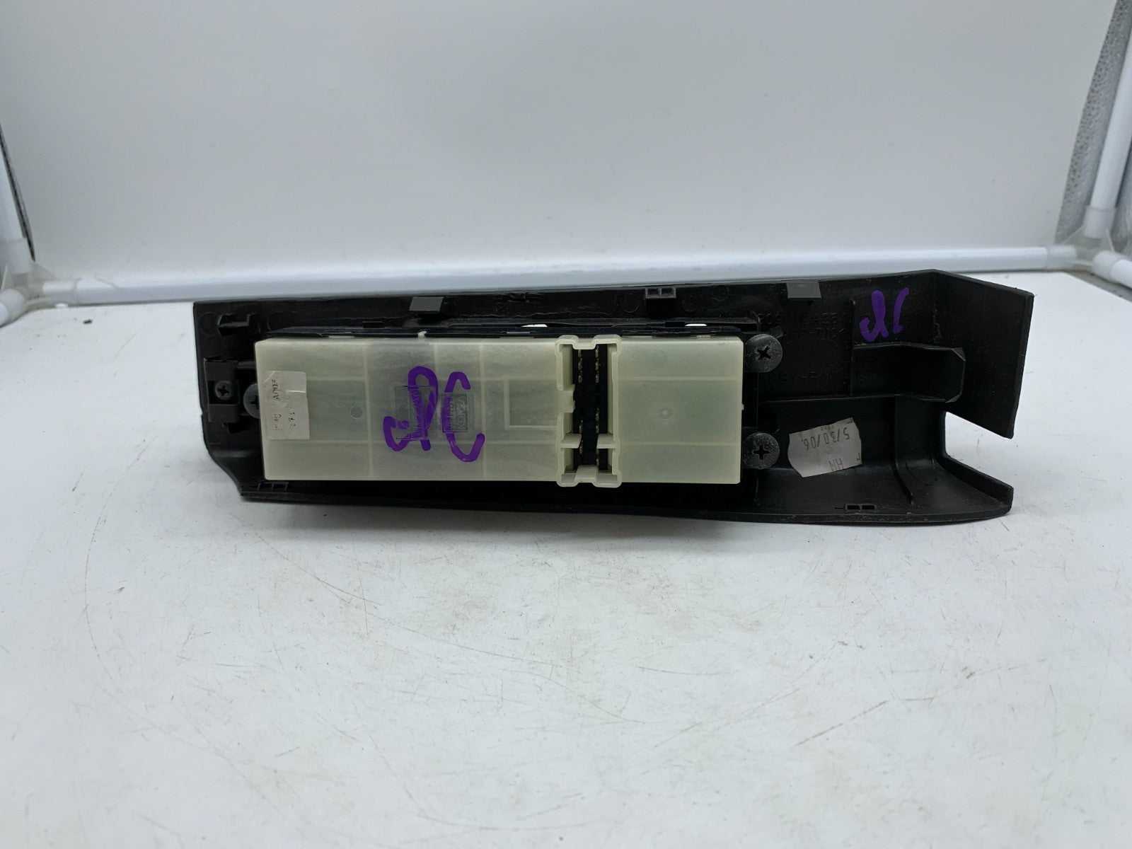2007-2015 Nissan XTerra X-Terra Master Power Window Switch OEM A02B51008