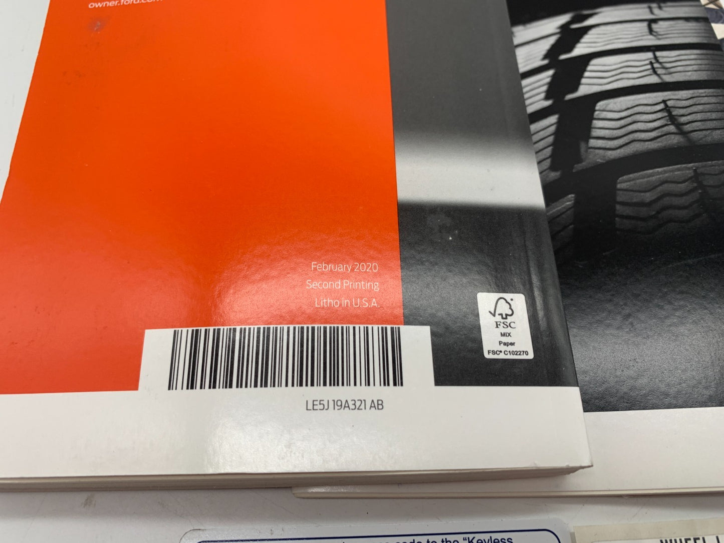 2020 Ford Fusion Owners Manual Set with Case OEM D03B43002