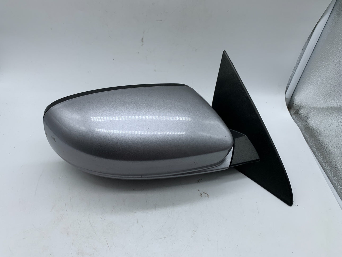 2011-2014 Chrysler 200 Passenger Side View Power Door Mirror Gray OEM C03B61002