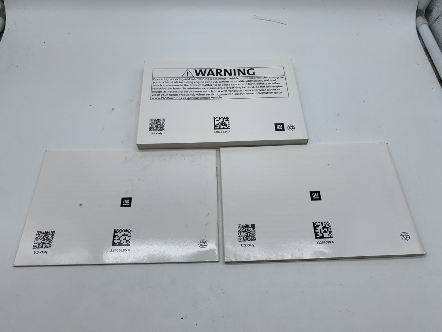 2018 GMC Yukon Yukon XL Denali Owners Manual Set OEM A02B50047