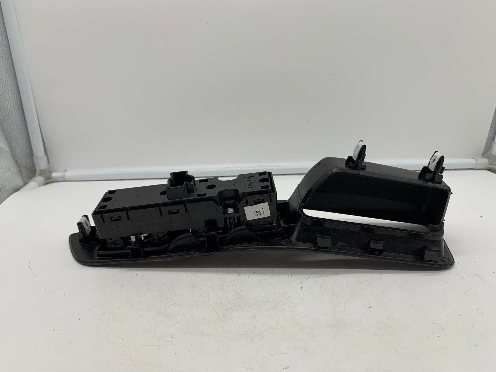 2015-2016 Ford Edge Master Power Window Switch OEM C04B23013