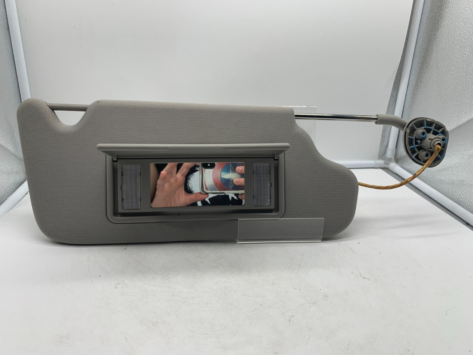 2006-2016 Chevrolet Impala Passenger Sun Visor Sunvisor Gray OEM A03B12005