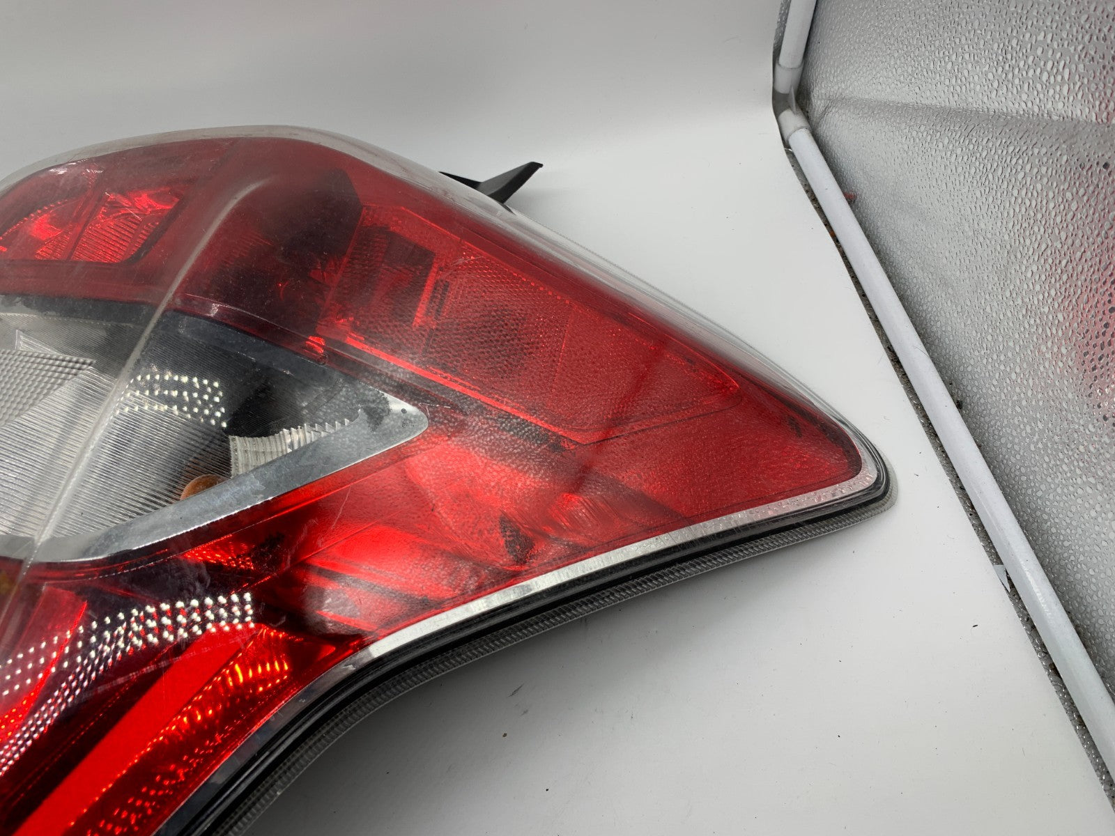 2014-2016 Subaru Forester Passenger Side Tail Light Taillight OEM B04B19021
