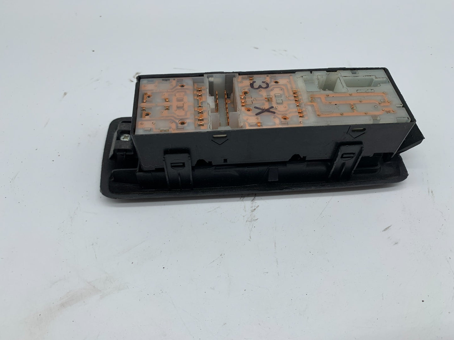 2011-2015 Nissan Rogue Master Power Window Switch OEM B02B01004