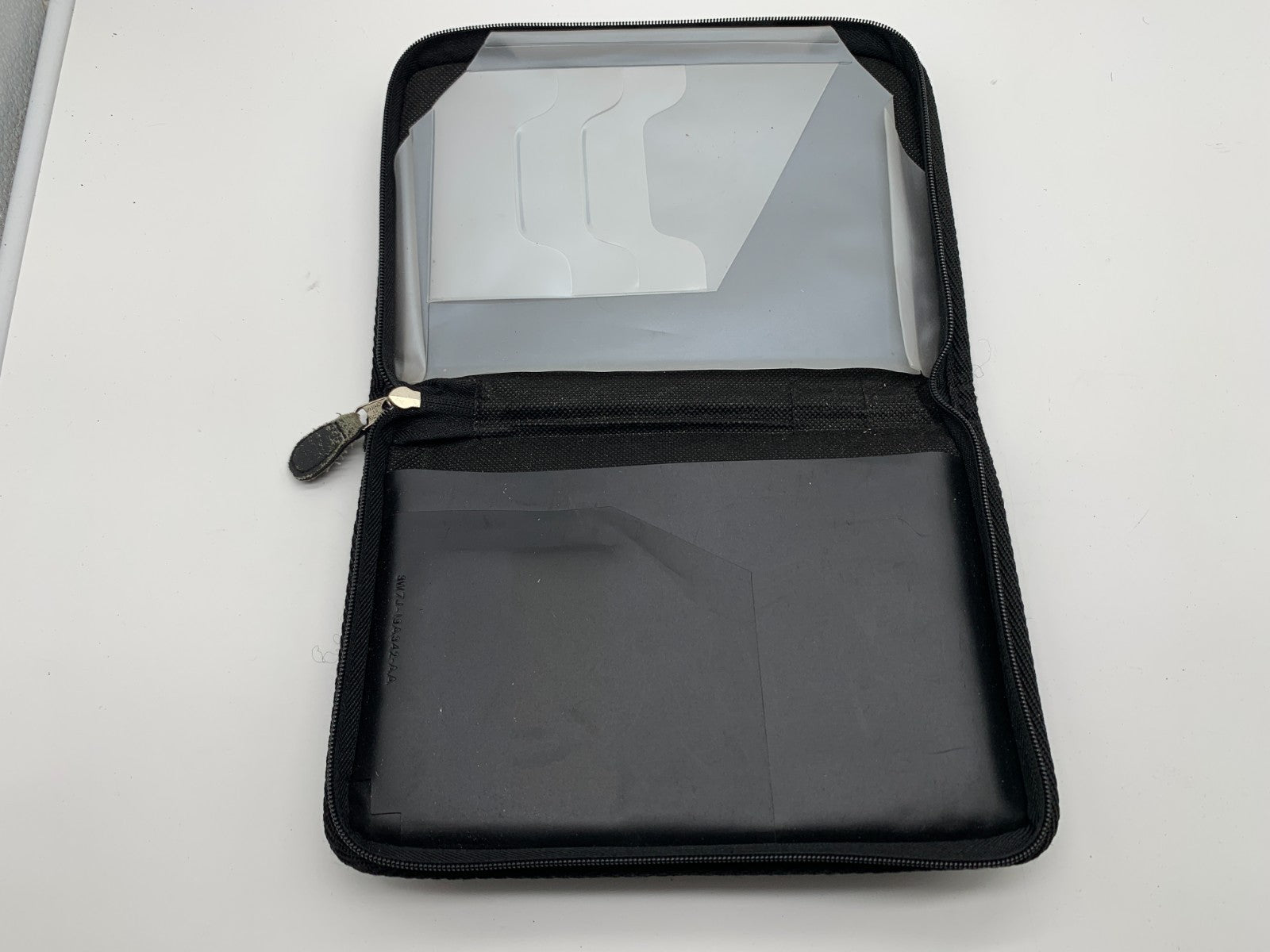 2006 Ford Explorer Owners Manual Set with Case OEM B03B24018