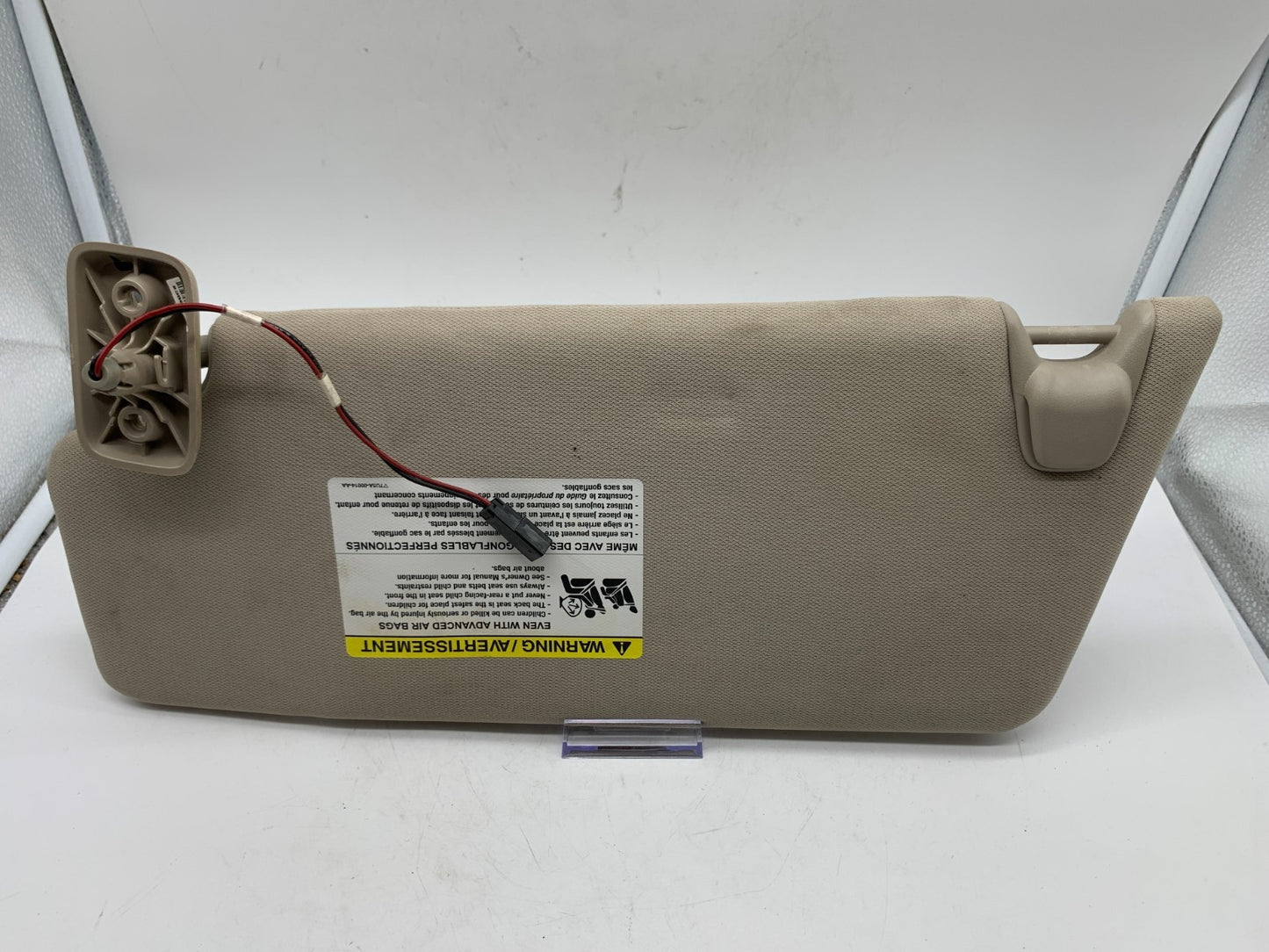 2009-2010 Ford F-150 F150 Passenger Sun Visor Gray Illiminated OEM B01B24007
