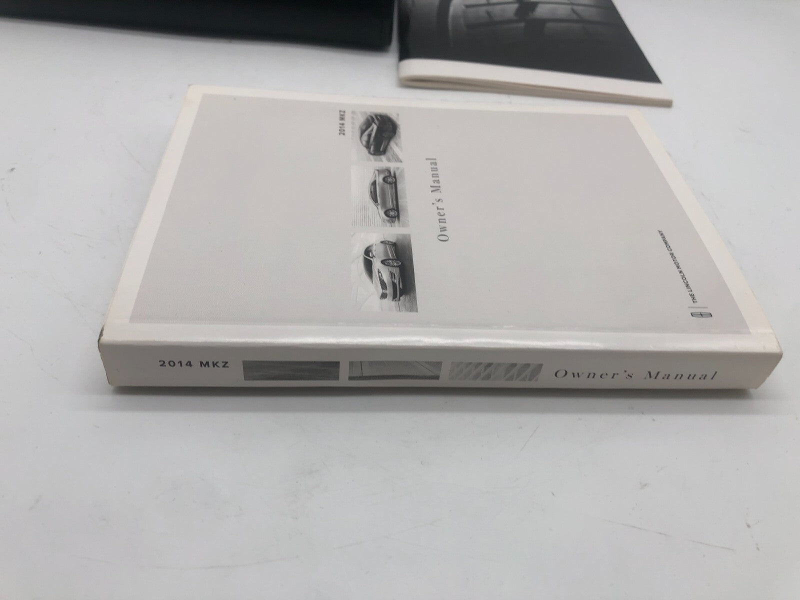 2014 Lincoln MKZ Owners Manual Set with Case OEM A02B08016