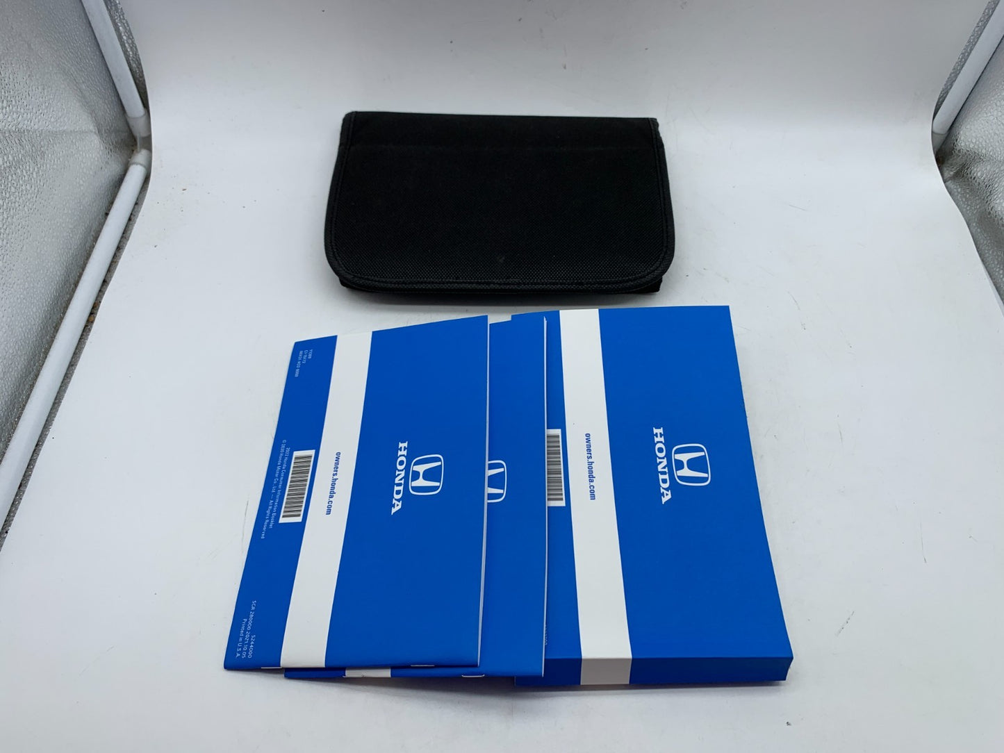 2022 Honda Insight Owners Manual Set with Case OEM D03B39006