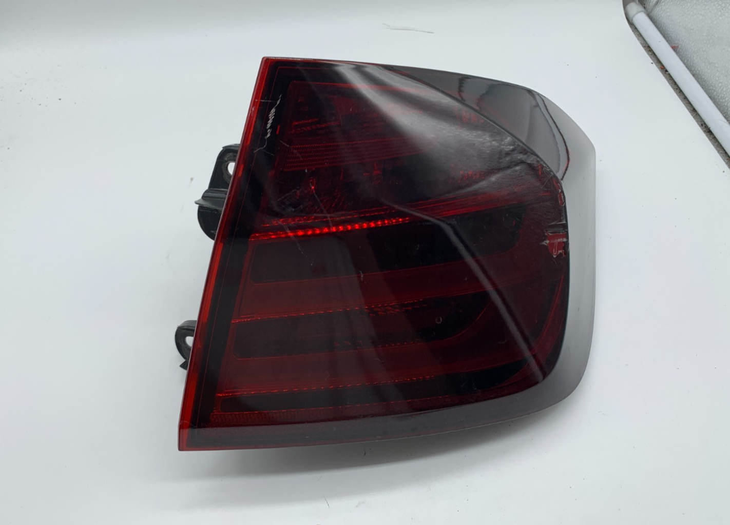 2012-2015 BMW 320 Passenger Side Tail Light Taillight OEM D02B69010