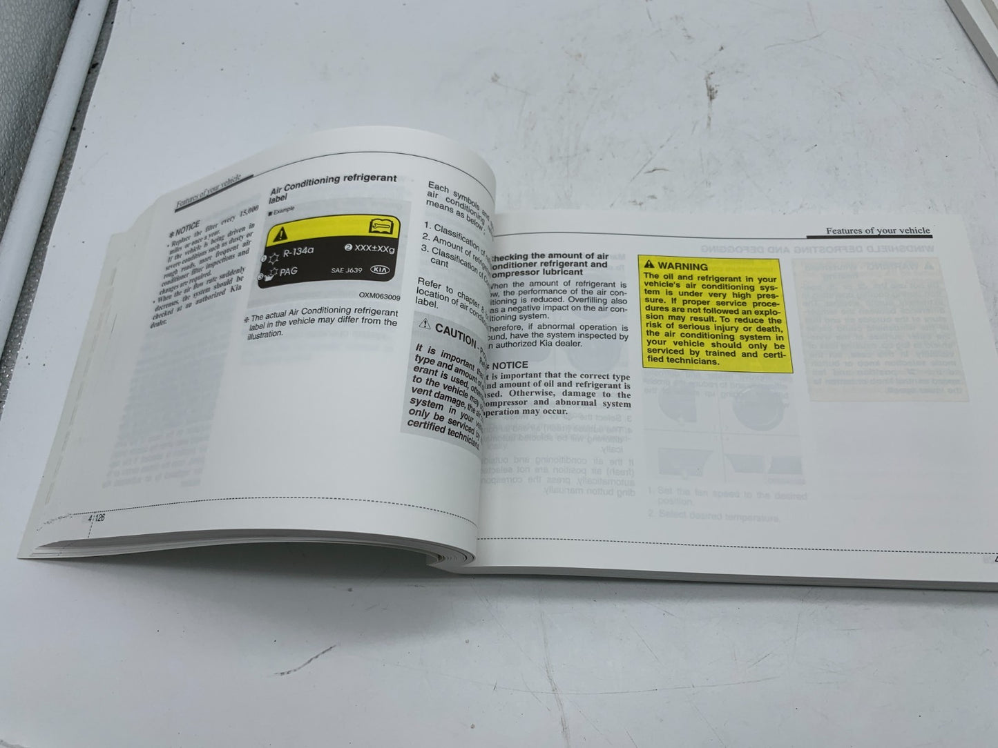 2018 Kia Soul Owners Manual Set OEM D02B51001