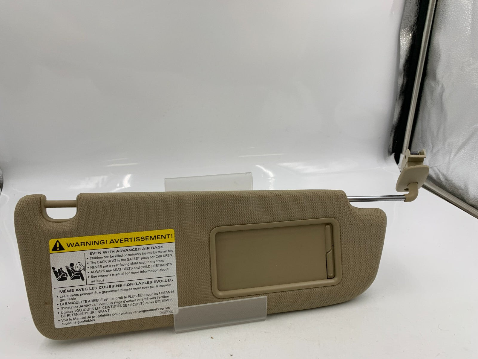 2005-2011 Audi A6 Passenger Sun Visor Brown Illuminated OEM B01B10002
