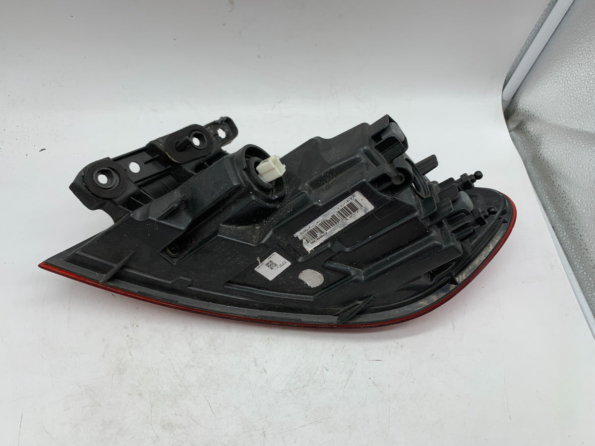 2015-2016 Chrysler 200 Driver Side Tail Light Taillight OEM C02B19001