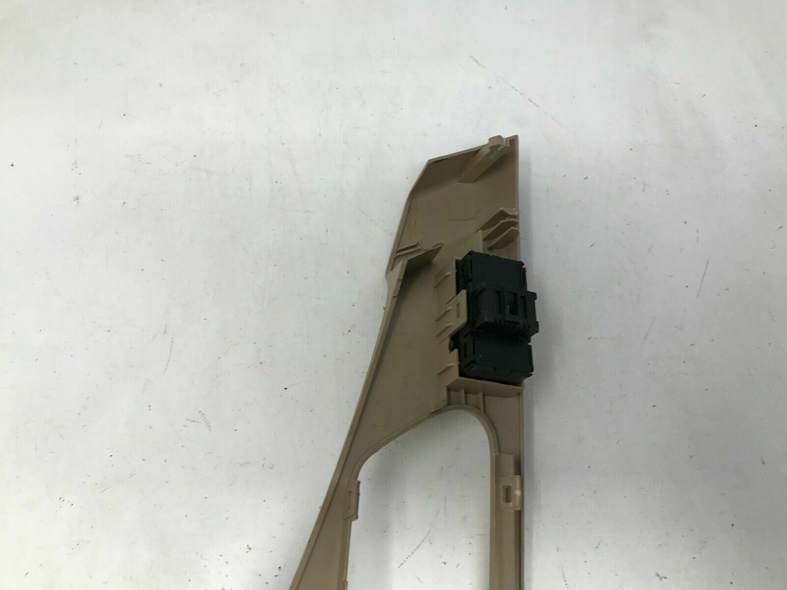 2003-2005 Nissan Murano Master Power Window Switch OEM C02B27009