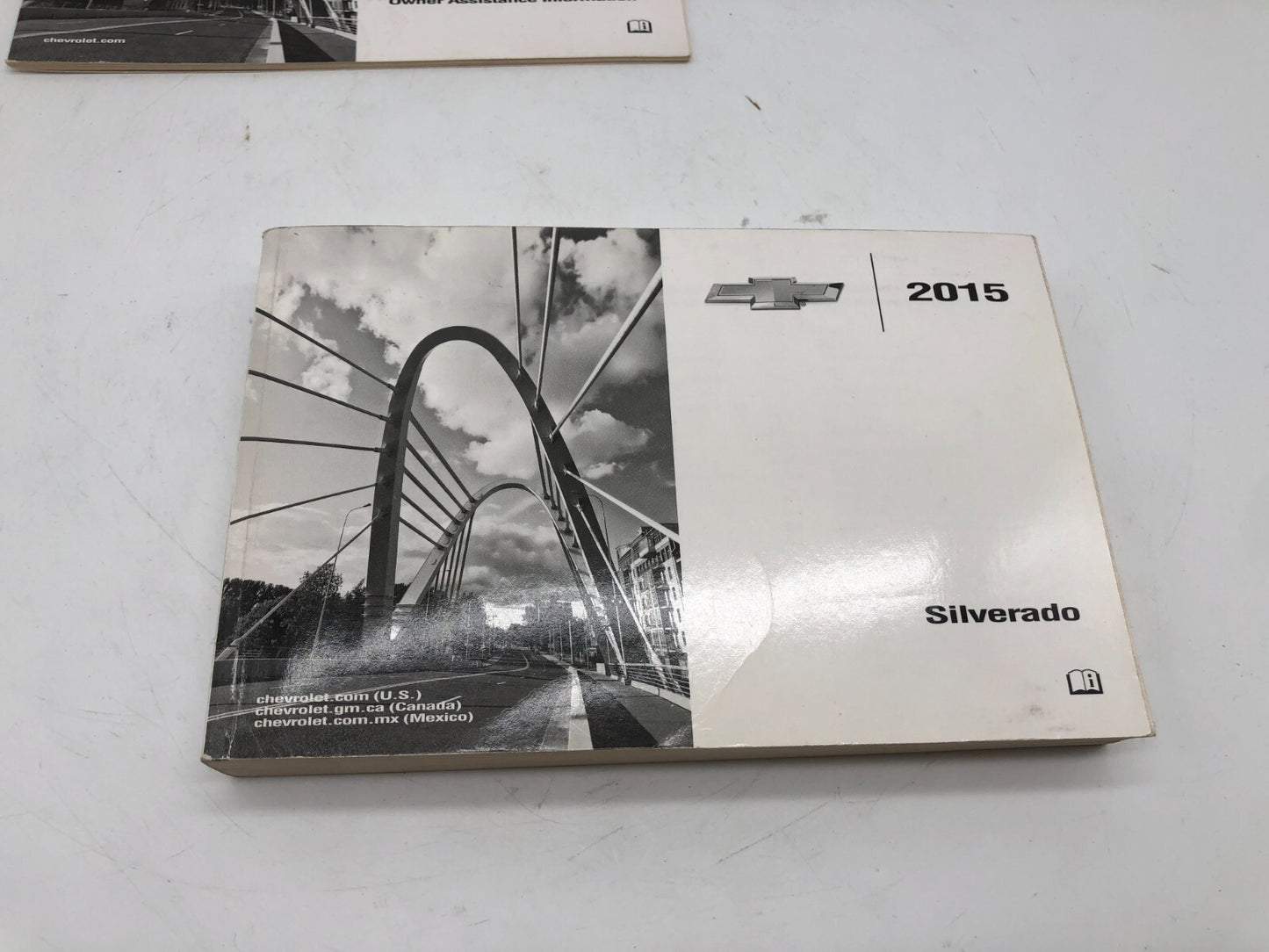 2015 Chevrolet Silverado 1500 Owners Manual Set OEM F01B46005