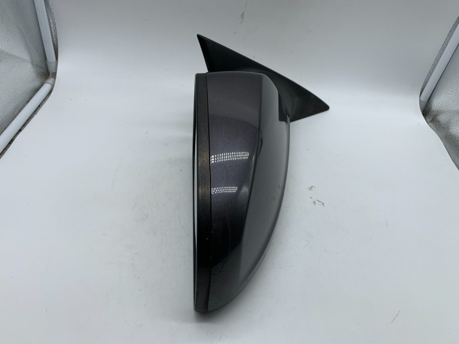 2008-2012 Chevrolet Malibu Passenger Side Power Door Mirror Gray OEM C01B23011