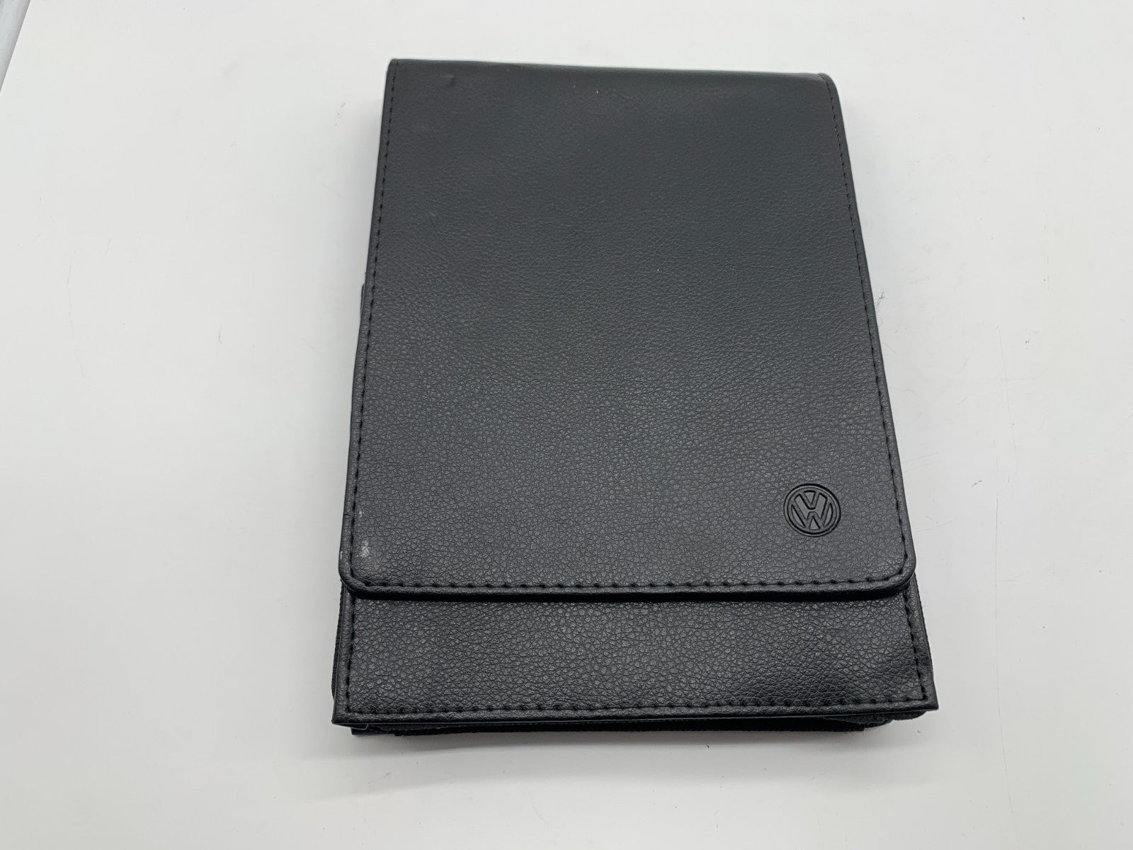 2015 Volkswagen Jetta Owners Manual Set with Case OEM C01B50015