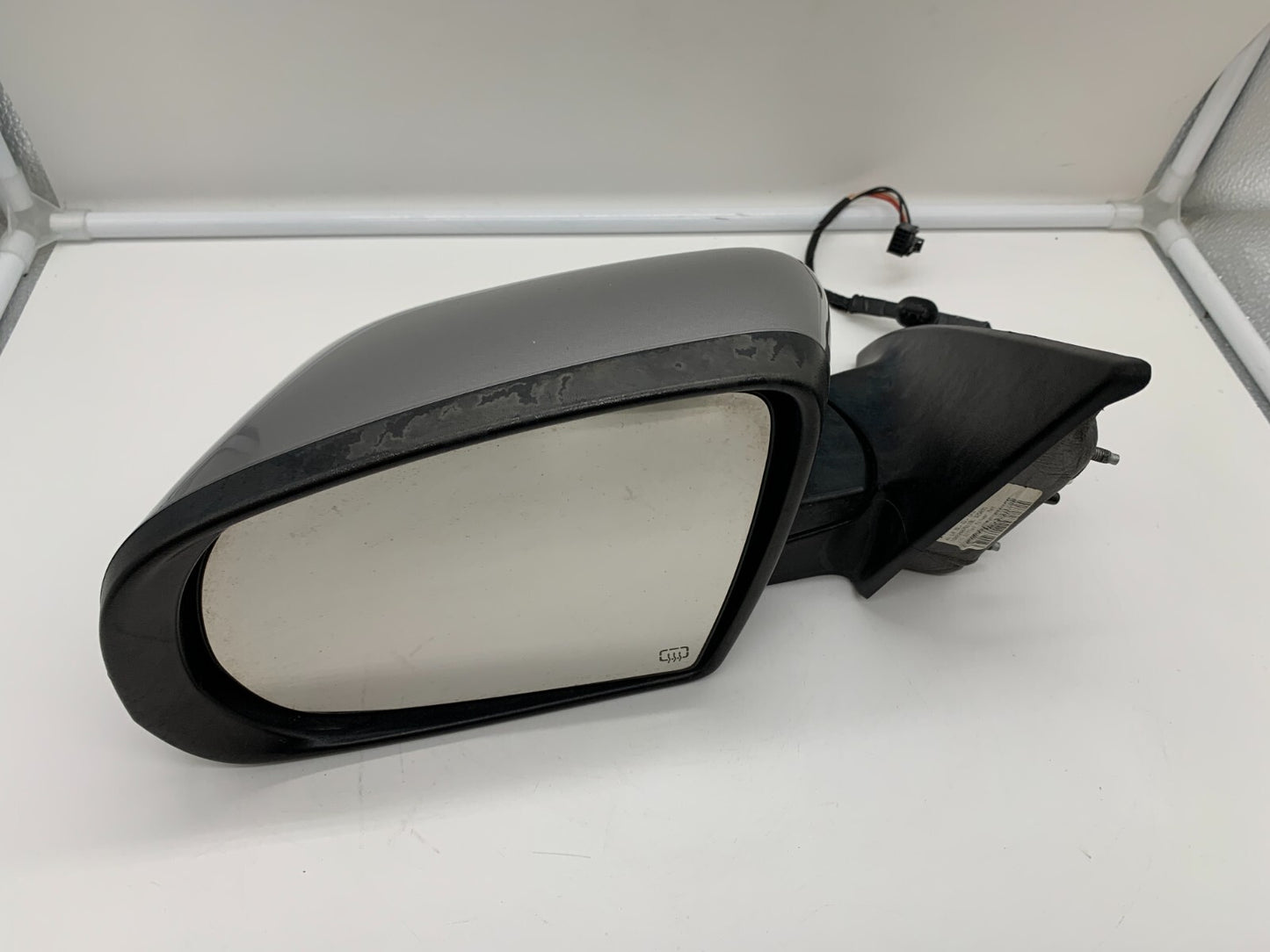 2014-2021 Jeep Cherokee Driver Side View Power Door Mirror Silver D01B57005